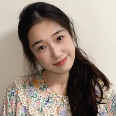 叶山成